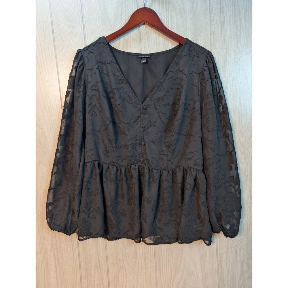 Torrid Size 1XL Black Lace V-Neck Smocked Waist Long Sleeve Babydoll Top